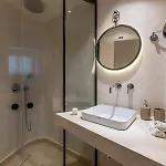 Veneta & Villa *