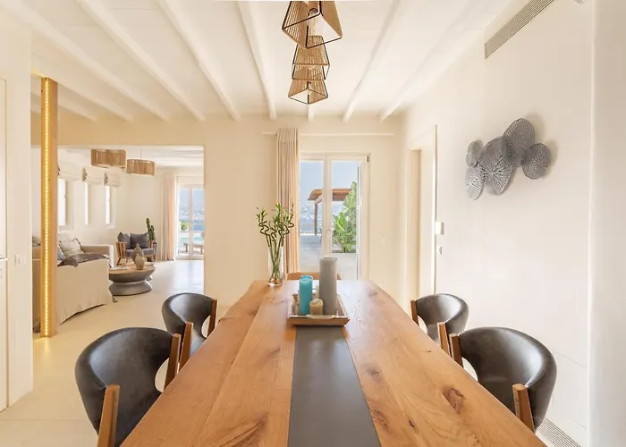 Willa Veneta & Mykonos Town