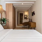 Veneta Suites&villas *