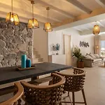 Veneta Suites&villas *
